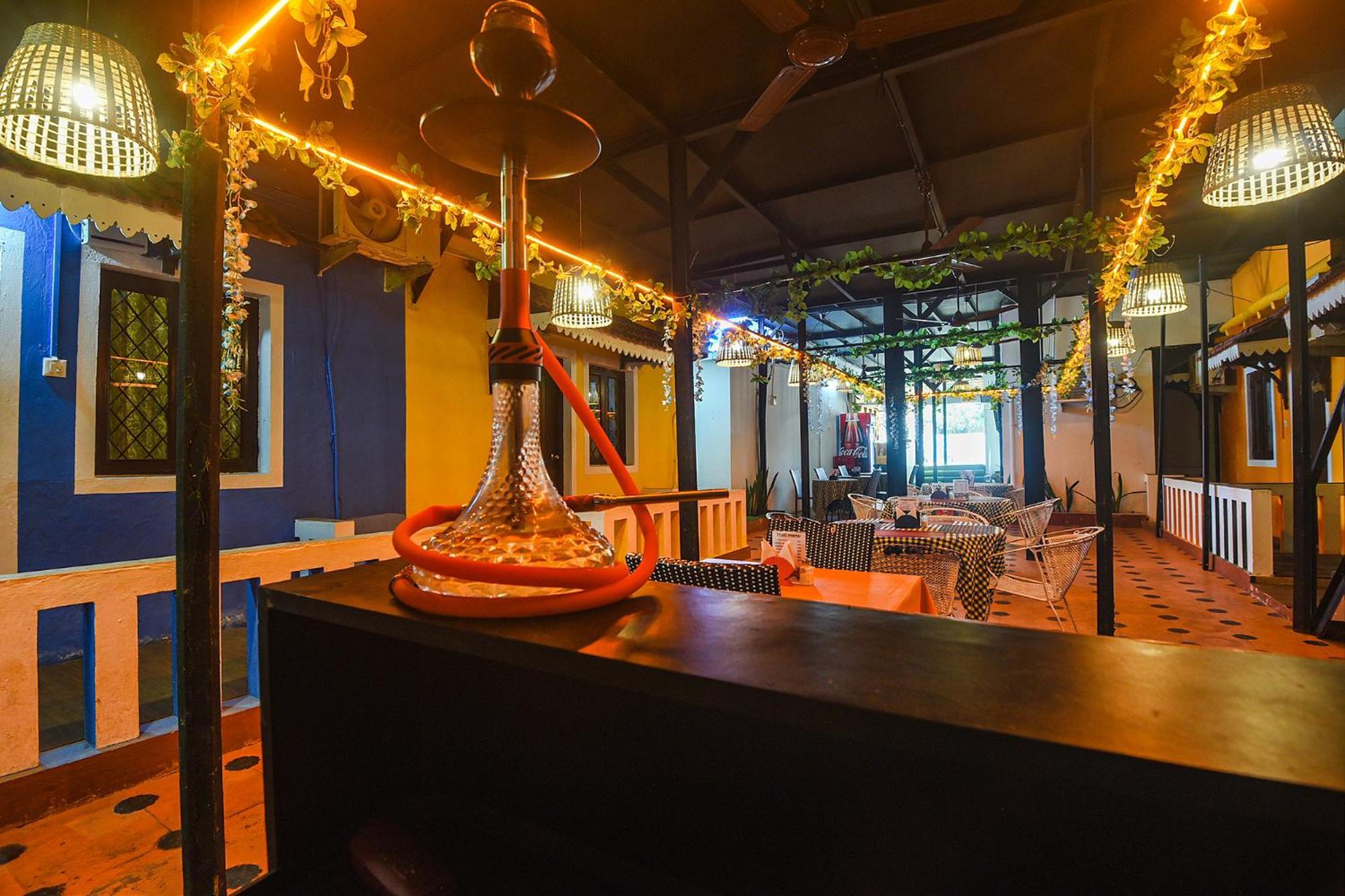 Fabhotel Rj 18 Beach Resort - Nr Baga Beach Bagian luar foto
